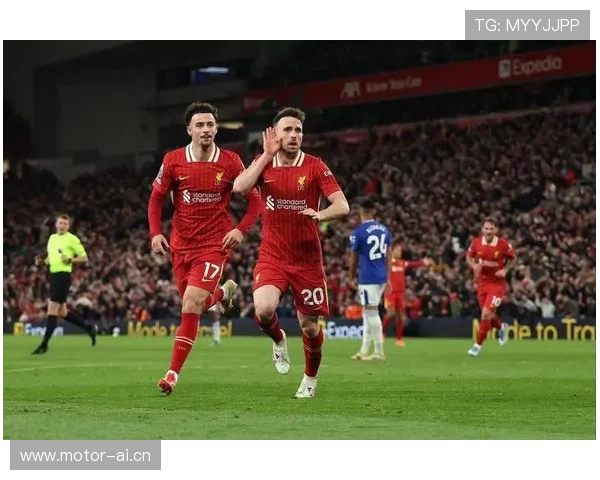 加拉塔萨雷官推调侃利物浦：你们总是不孤单但也偶有失败的时刻