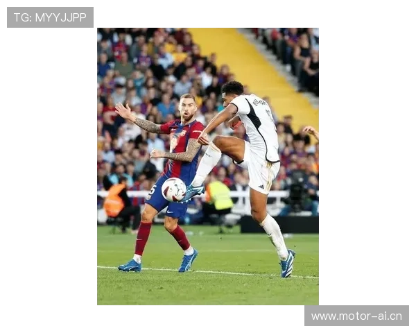 巴斯克斯：看巴萨踢球享受但仍希望皇马夺冠 齐达内让我踢右后卫