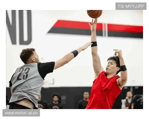 媒体人:世界残酷开拓者已尽力 杨瀚森首步已足够精彩 媒体人:世界残酷开拓者已尽力 杨瀚森首步已足够精彩